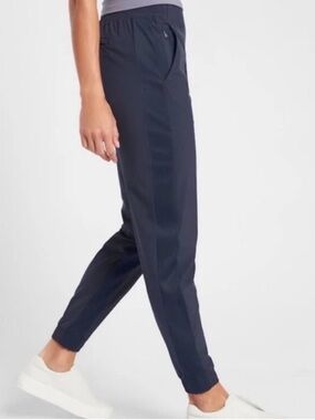 Athleta Brooklyn Navy Pull-On Joggers size 2